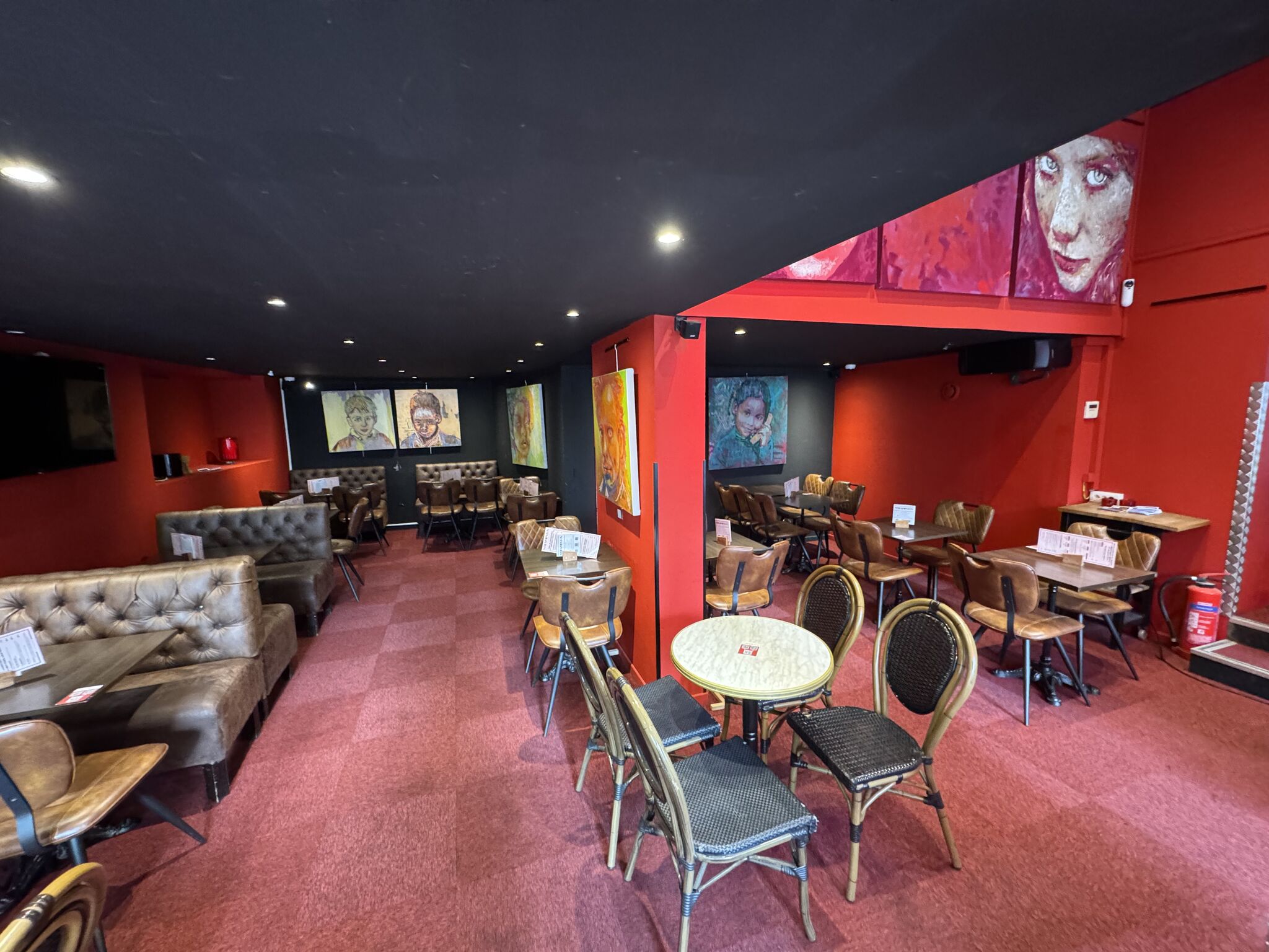 Bar « Le Strapontin »